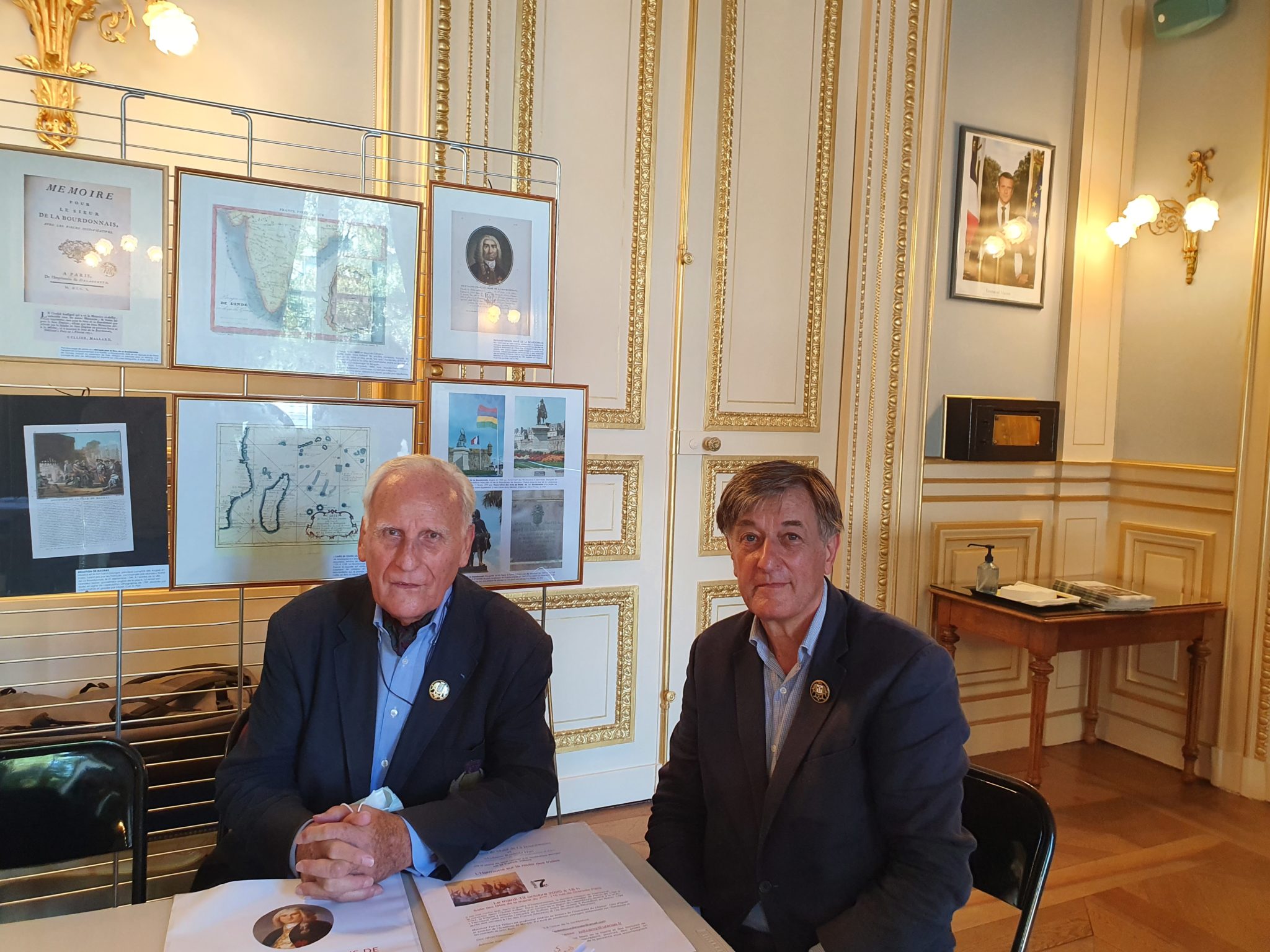 Association Président Et Trésorier Mari Et Femme Forum des Associations du 7ème arrondissement - Association des Amis de